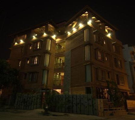 Nisargha Serviced Apartments Бангалор Экстерьер фото