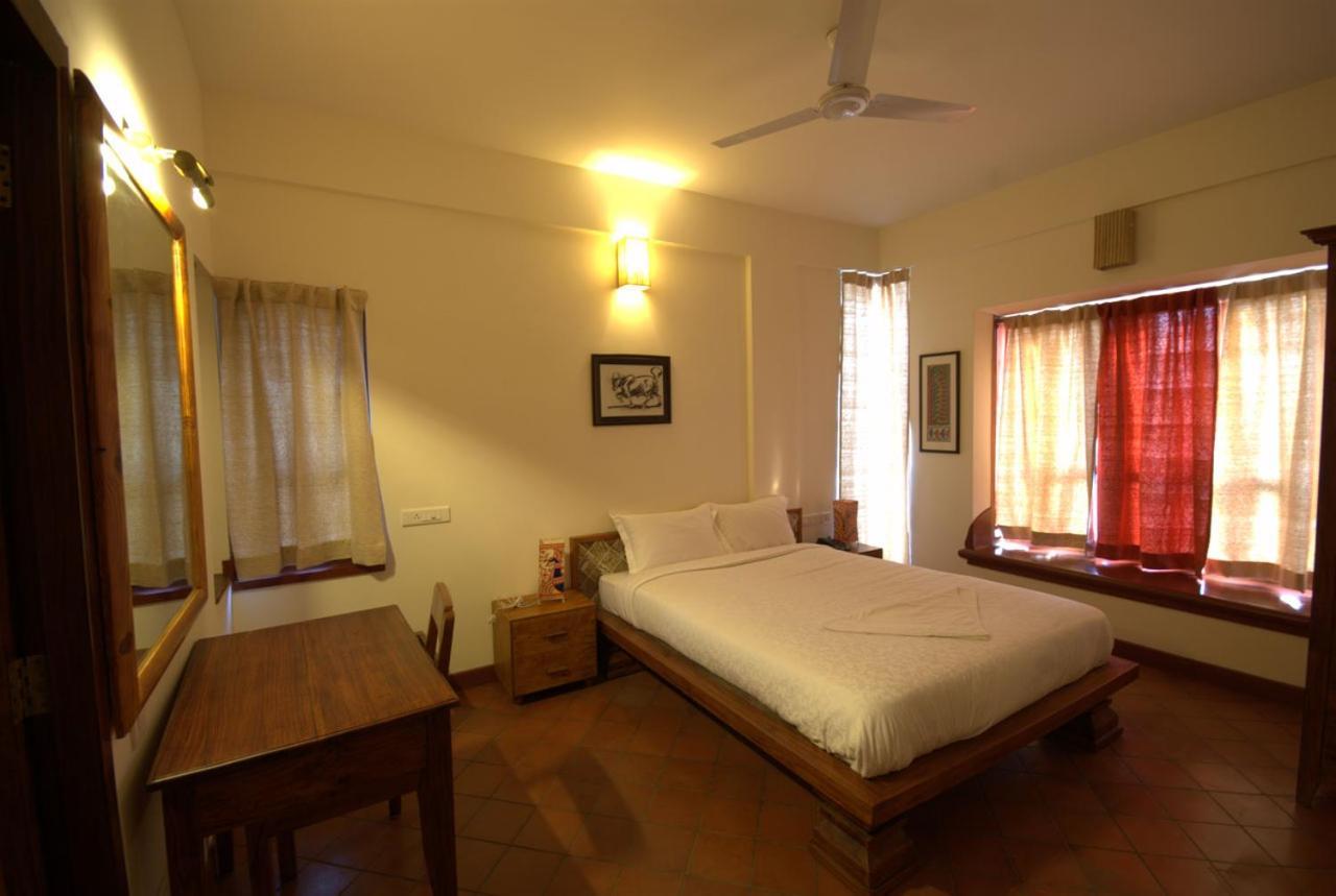 Nisargha Serviced Apartments Бангалор Экстерьер фото